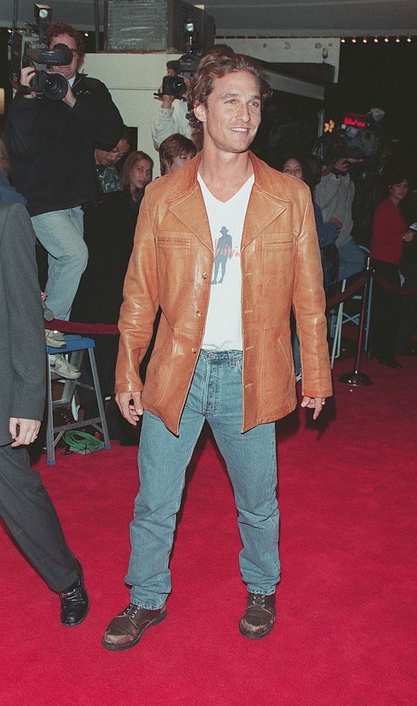 Clooney vastag szemöldöke és Al Pacino túlméretezett zakója - Így vonultak a sztárok a vörös szőnyegen húsz éve, 1997-ben Clooney vastag szemöldöke és Al Pacino túlméretezett zakója - Így vonultak a sztárok a vörös szőnyegen húsz éve, 1997-ben