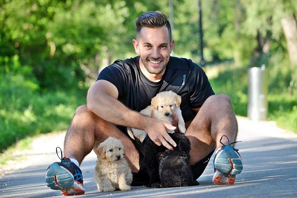 Cuki kutyák és helyes pasik az Etyeki Állatvédők oldalán Cuki kutyák és helyes pasik az Etyeki Állatvédők oldalán