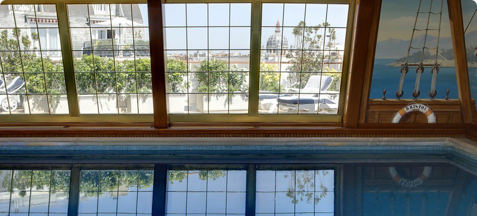 A világ legszebb szállodai medencéi