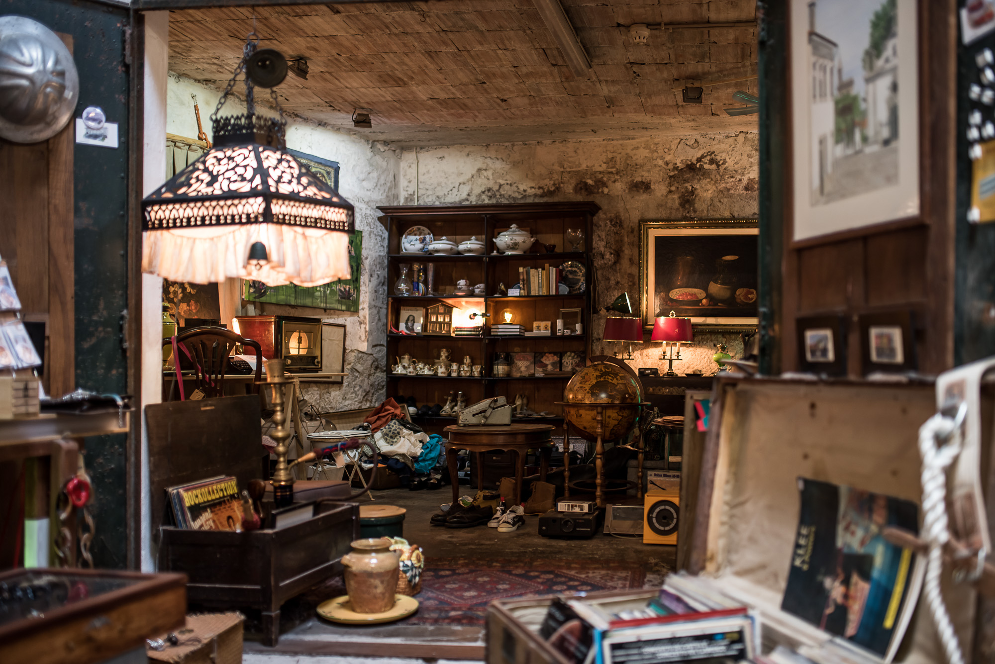 Kicsesbánya Portóban: így néz ki egy európai bolhapiac