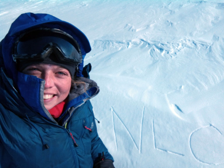 Az Északnyugati átjáróba kiküldött tudósítónk (Fotó: Wynne-Hughes Veronika/www.pingvinek.com)