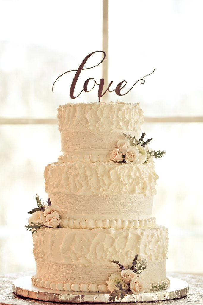 11 kiegészítő, ami még varázslatosabbá teszi a nyári esküvőket