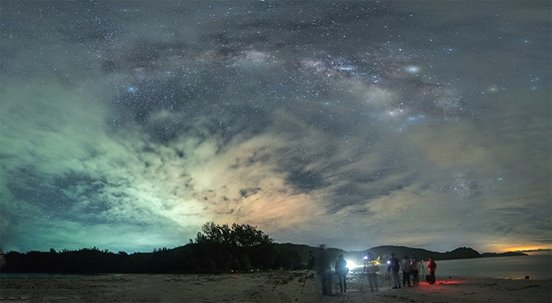 Káprázatos égi jelenséget fotóztak a trópusi égen 