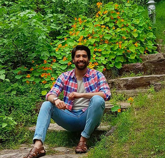 Csak lakást keresett, de a net sztárja lett a szexi doktor