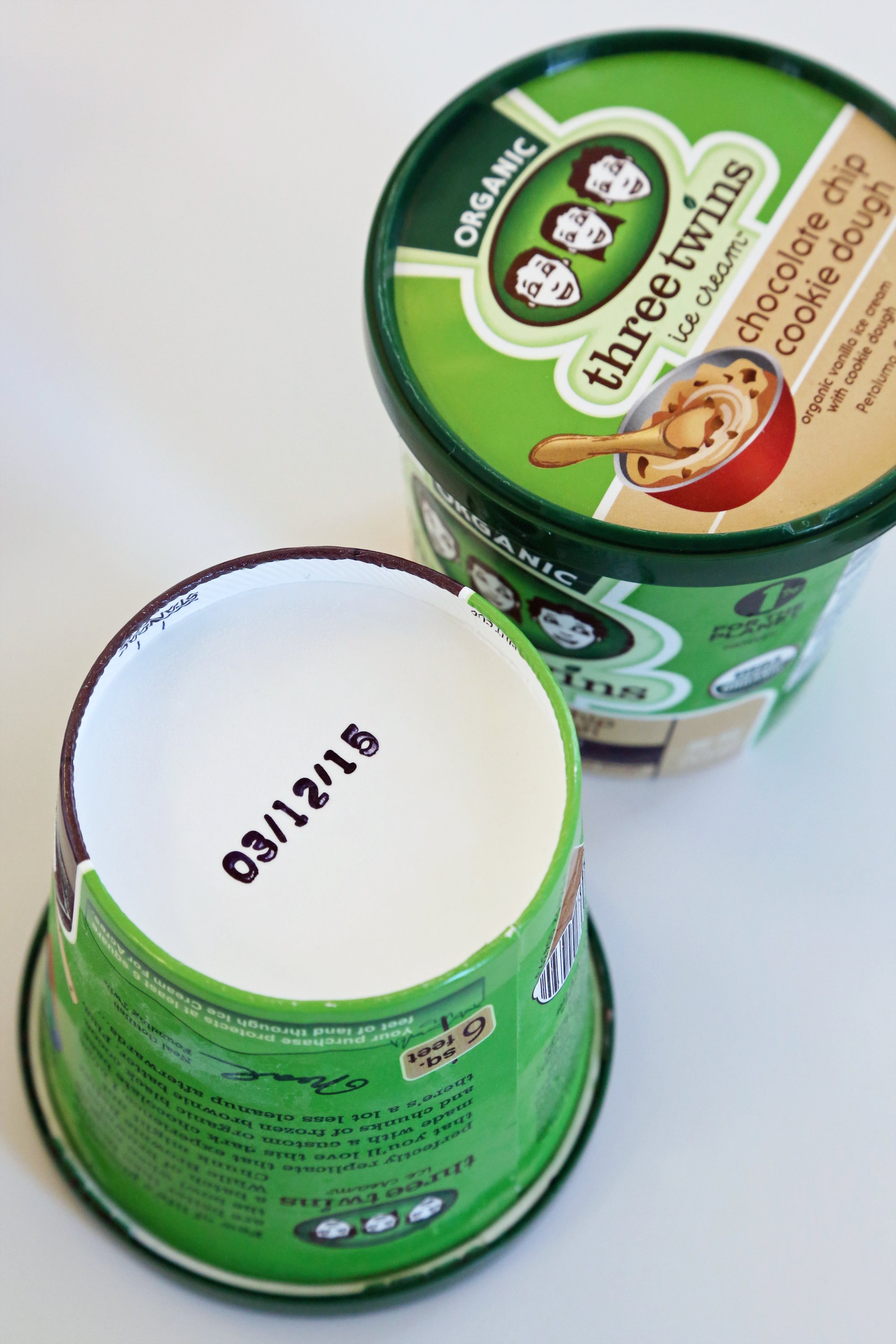 Ezzel az egyszerű trükkel megóvhatod a jégkrémet a túlfagyástól Ezzel az egyszerű trükkel megóvhatod a jégkrémet a túlfagyástól