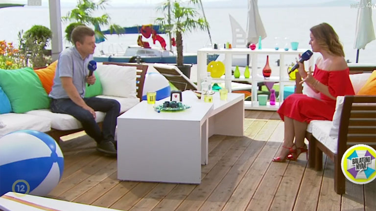 Elnézést kért a nézőktől és a kollégáktól