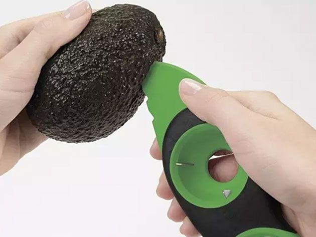 Itt a konyhai kütyü, amit minden avokádómániásnak be kell szereznie