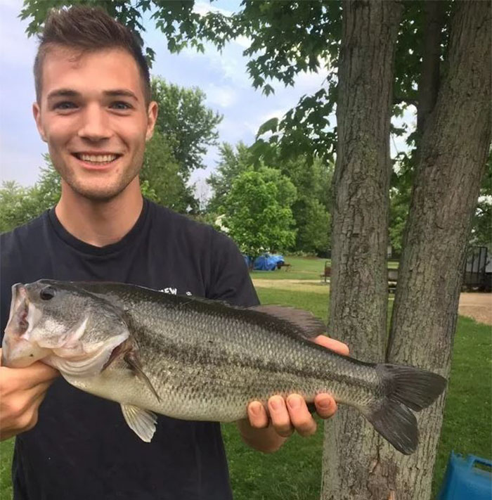 Három éve csetelnek Tinderen - most már a Tinder hozná össze őket Három éve csetelnek Tinderen - most már a Tinder hozná össze őket