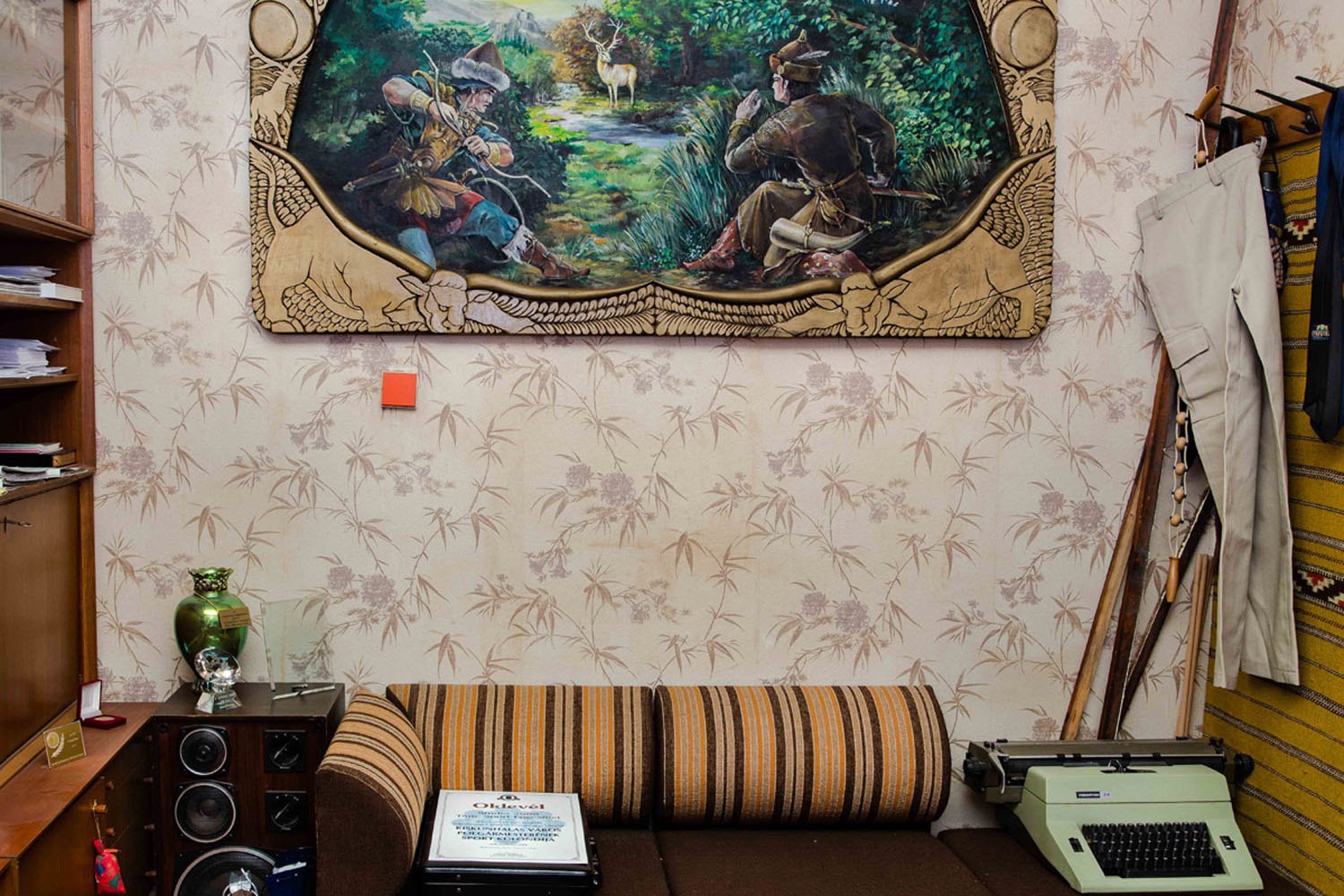 Tímár Sára: Kultúrházak