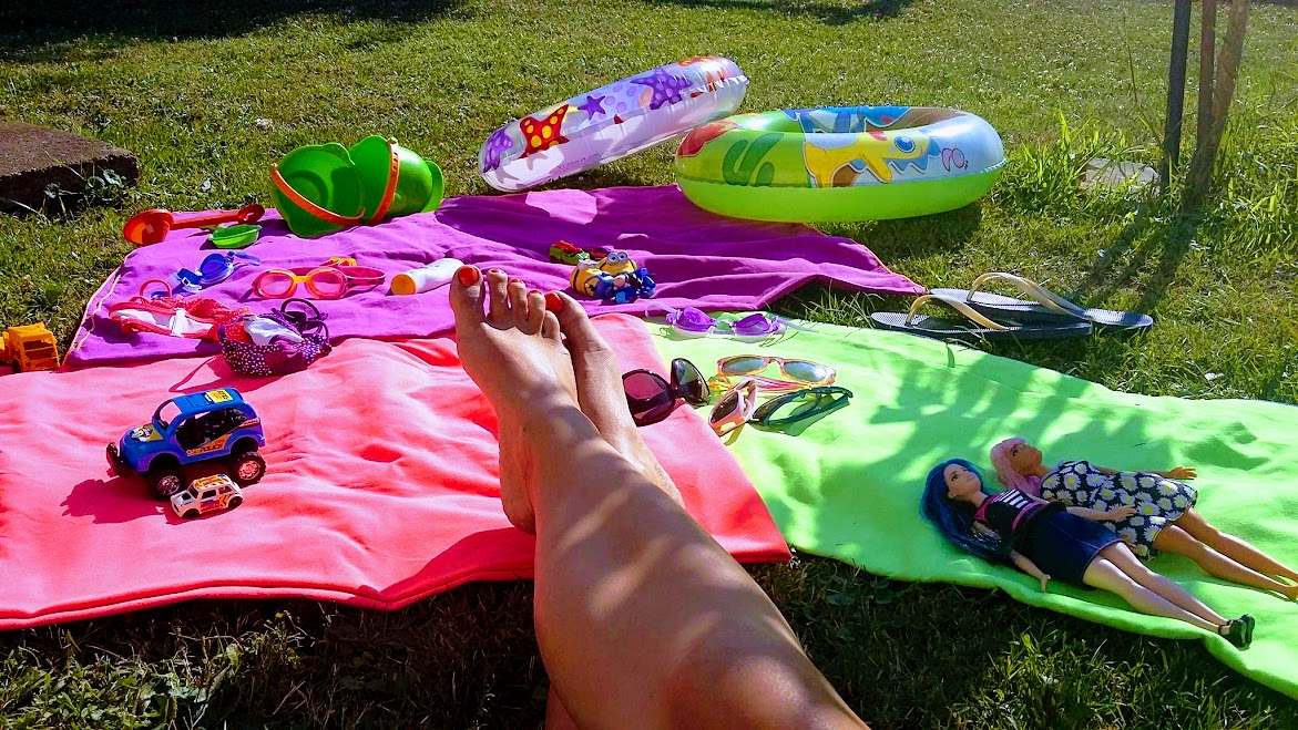 Egy évszak cipő nélkül, avagy így nyaralok egyedül három gyerekkel