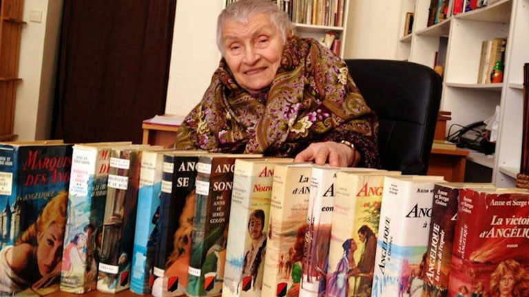 Elhunyt Anne Golon Elhunyt Anne Golon