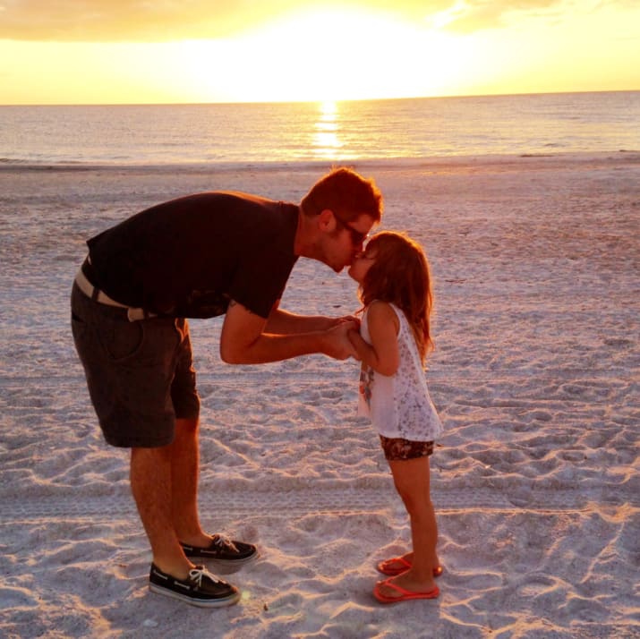 Cuki Trónok harcás rajzokkal lepte meg kislányát egy apuka