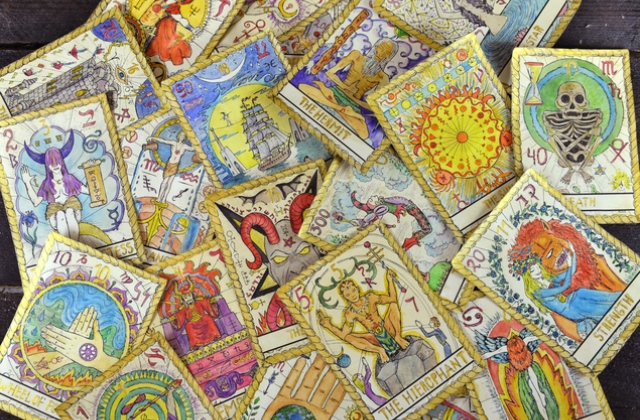 Ezekre a kérdésekre válaszolnak a Tarot-kártyák