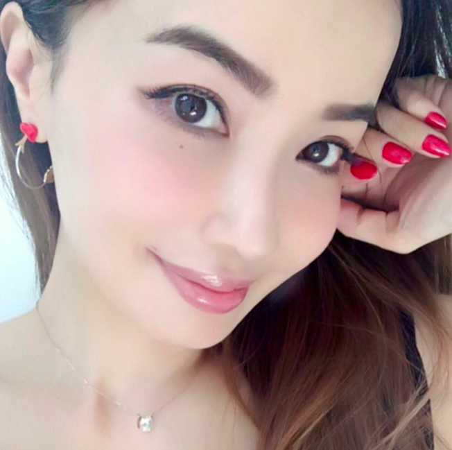 Sosem találnád ki, hány éves ez a gyönyörű japán modell!