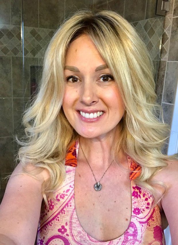 Vadidegenek hajából lett parókája a rákbeteg lánynak