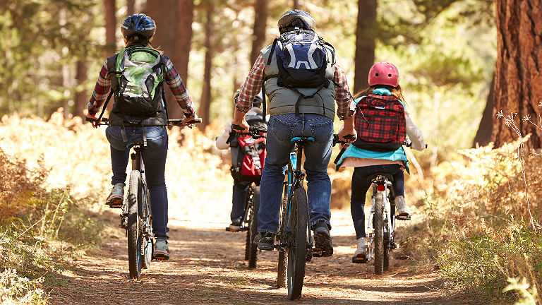 Túlsúlyos gyerekek: Ha az anya súlyfelesleggel küzd, akkor a lányának tízszeres az esélye az elhízásra