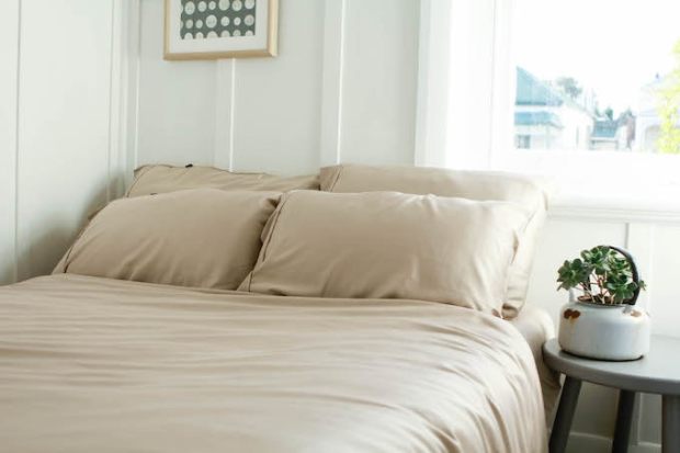 Itt a kávéval átitatott ágynemű, nem csak a kávérajongóknak