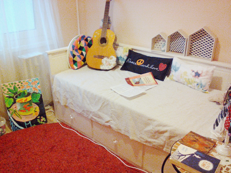 Egy anya szenvedései, aki 5 négyzetméteren szobát akar berendezni a kamasz lányának