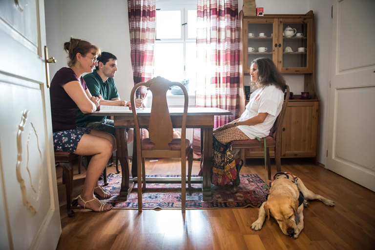 A vak tanárnő semmit nem lát, de pontosan érzékel mindent, ami körülötte történik