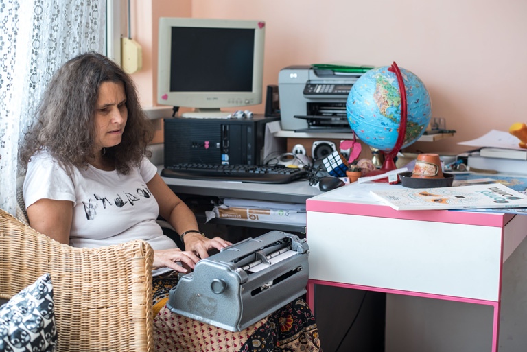 A vak tanárnő semmit nem lát, de pontosan érzékel mindent, ami körülötte történik