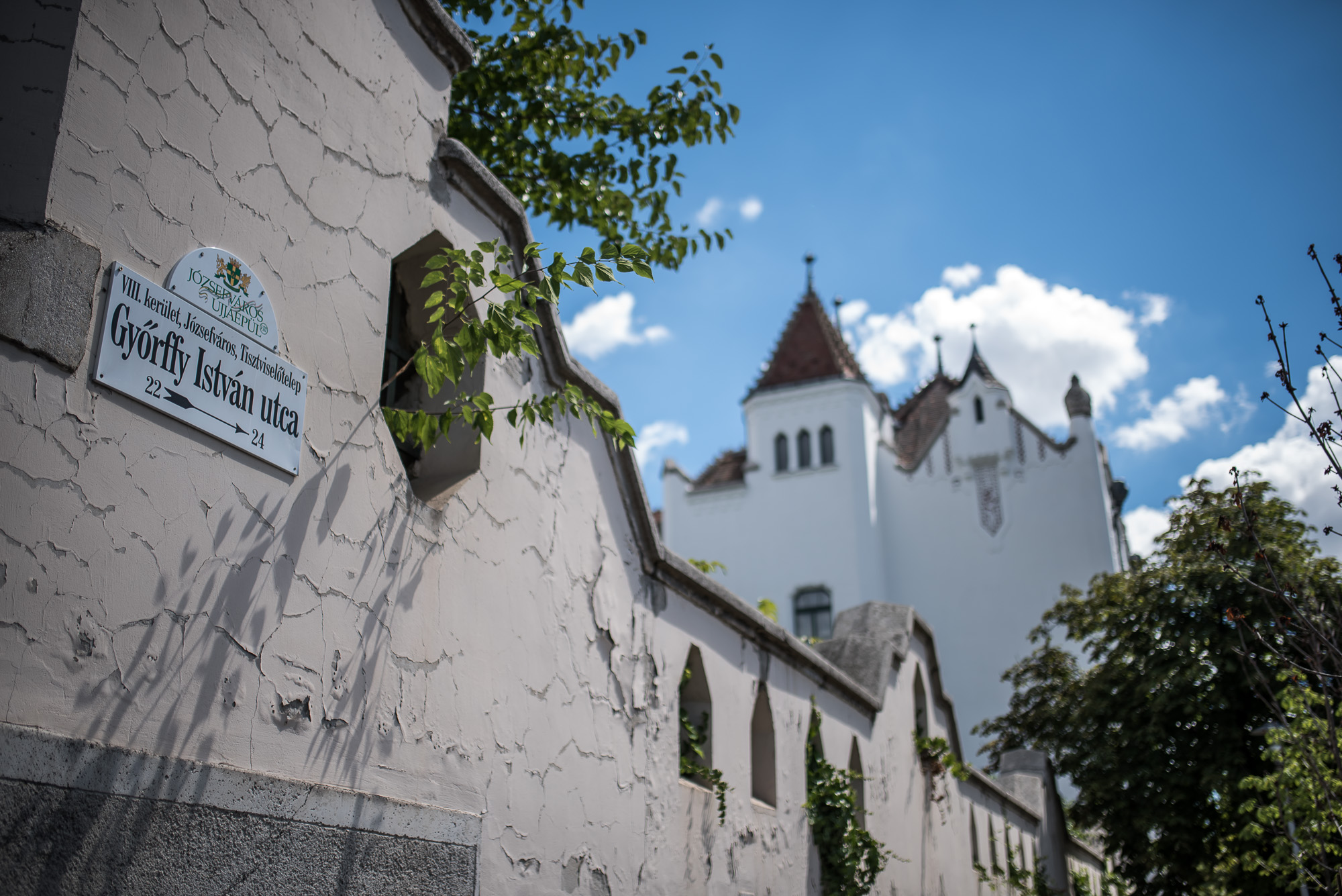 Ehhez a házhoz 130 éve nem nyúltak - pesti utcák, ahol megállt az idő