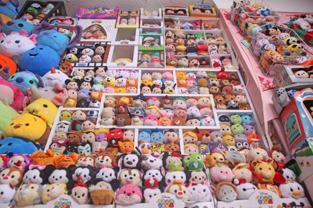 Egy vagyont költött Disney-mániájára a 21 éves lány Egy vagyont költött Disney-mániájára a 21 éves lány