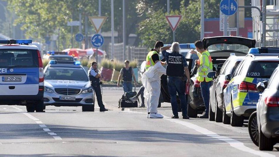 Gépfegyveres lövöldözés egy német szórakozóhelyen