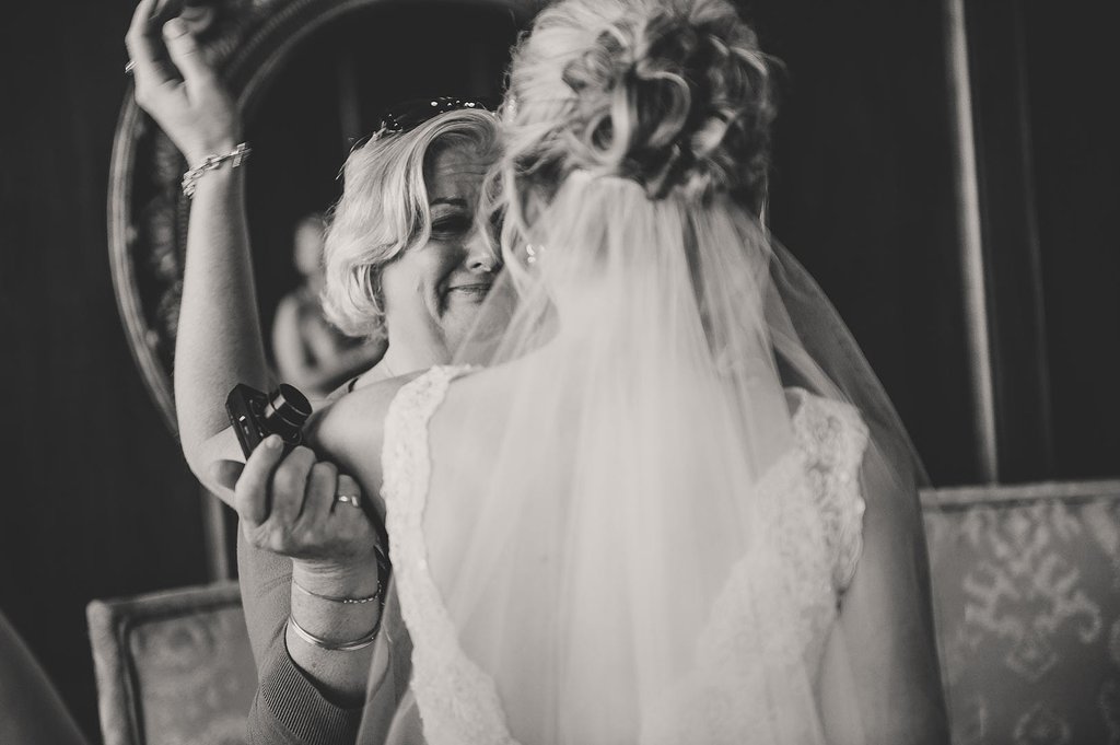 Tüneményes és megható anya-lánya fotók esküvőkről