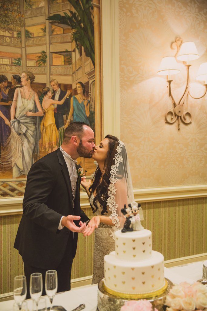 16 mesés esküvői torta örök Disney-rajongóknak