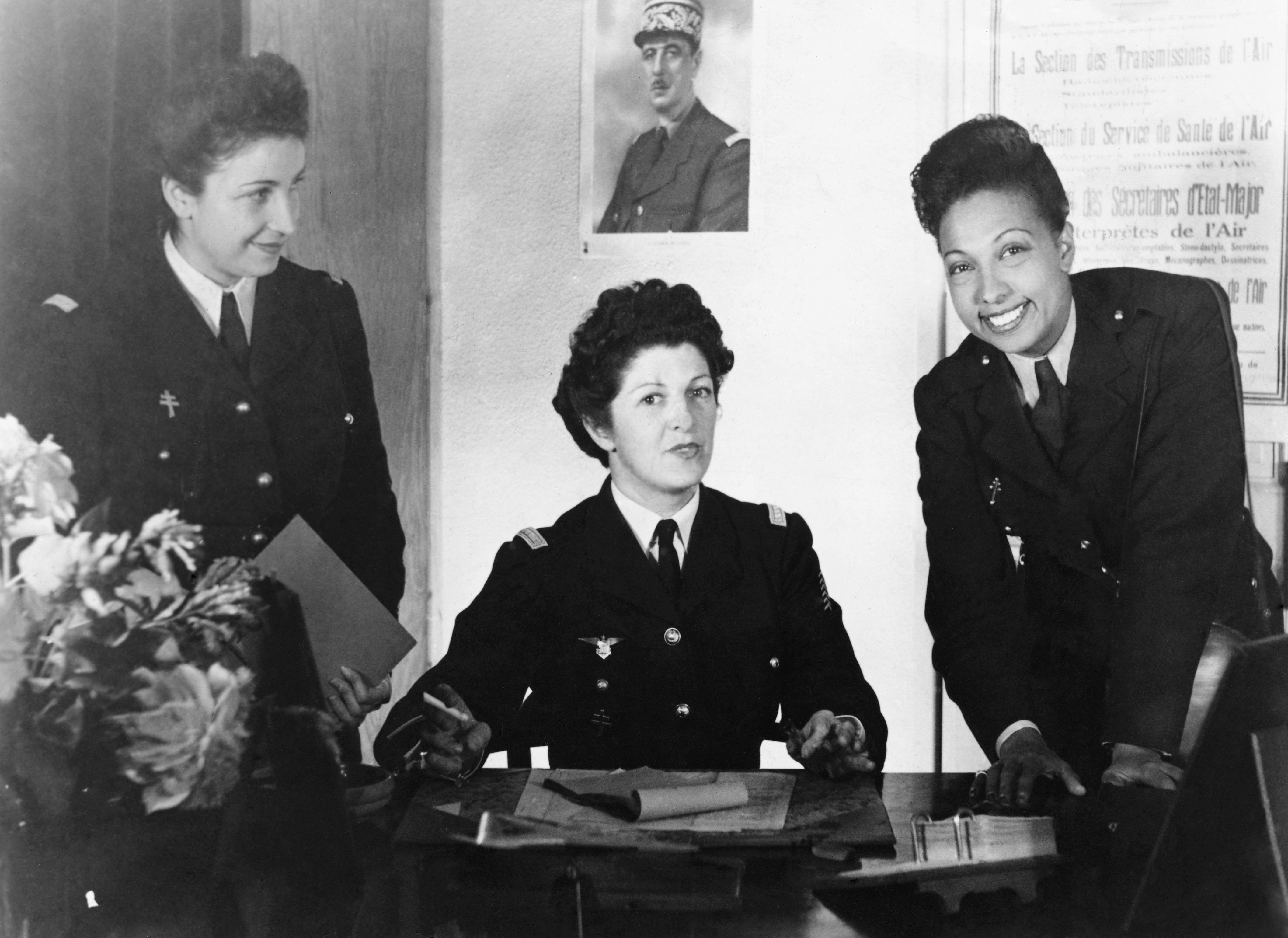 Egy ritka kép: Josephine Baker katonai egyenruhában (Fotó: Getty Images)