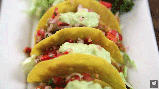 Taco, burrito, quesadilla - Tex-Mex street food kisokos Taco, burrito, quesadilla - Tex-Mex street food kisokos