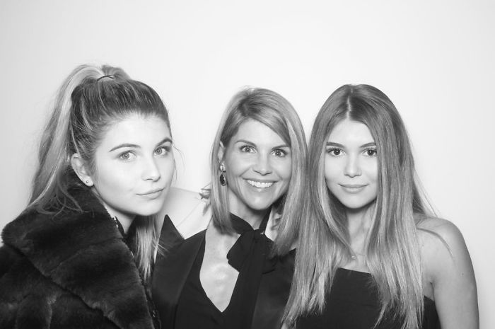 Anyák és lányaik, akiket simán ikertestvéreknek néznél