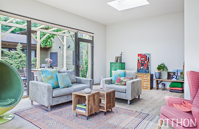 Nézz be egy budai konténerházba!