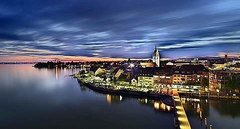 Friedrichshafen éjszaka