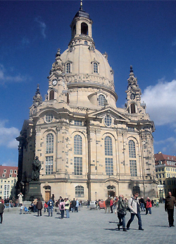 Nemzetközi összefogással épült újjá a Frauenkirche
