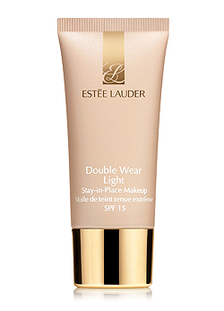 Estée Lauder, DoubleWear Light bőrtípushoz alaklmazkodó alapozó