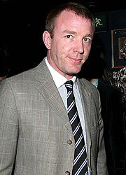 Becsajozott Madonna volt férje!