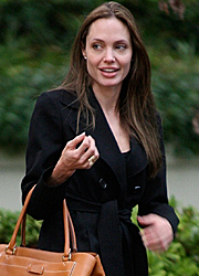 Gucci film készül Angelina Jolie-val