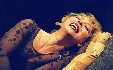 3 szuper színházi előadás, amit látnod kell 3 szuper színházi előadás, amit látnod kell