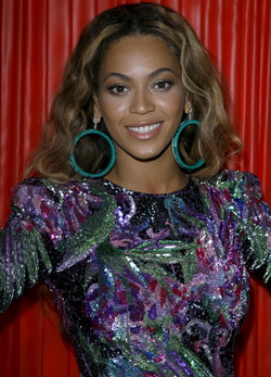 Beyoncé letagadná az anyját