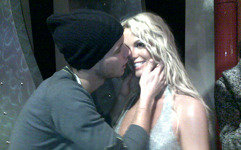 Britney-vel smárolt Ben!