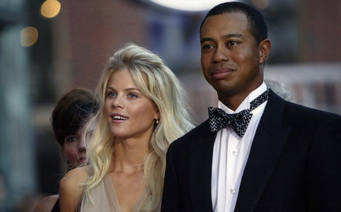 Milliókat fizet a szexért Tiger Woods