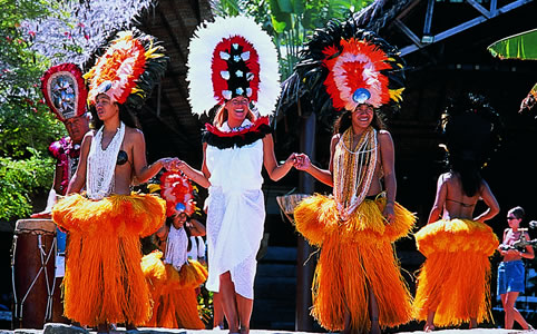 Tradicionális öltözék, Tahiti