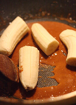 Sült banán mandulás karamellszószban - Lépésről lépésre