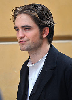 Csajozás nélkül hagyta el Pestet Robert Pattinson