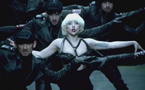 Lady Gaga újabb videóval sokkol!