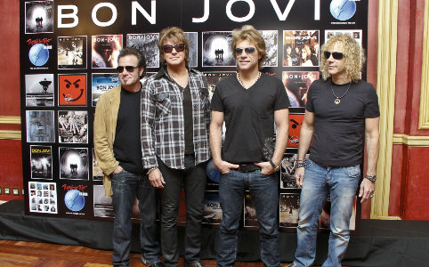 A Bon Jovi sikerének titka: „Soha nem akartuk ágyba vinni a másik barátnőjét!”