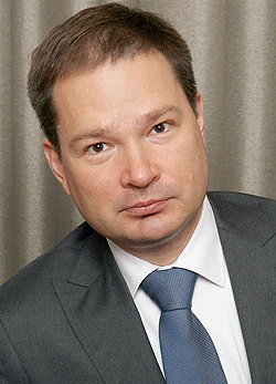 Konstantin Svitnev jogász