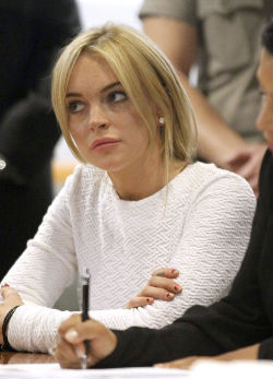 Öngyilkos akar lenni Lindsay Lohan!