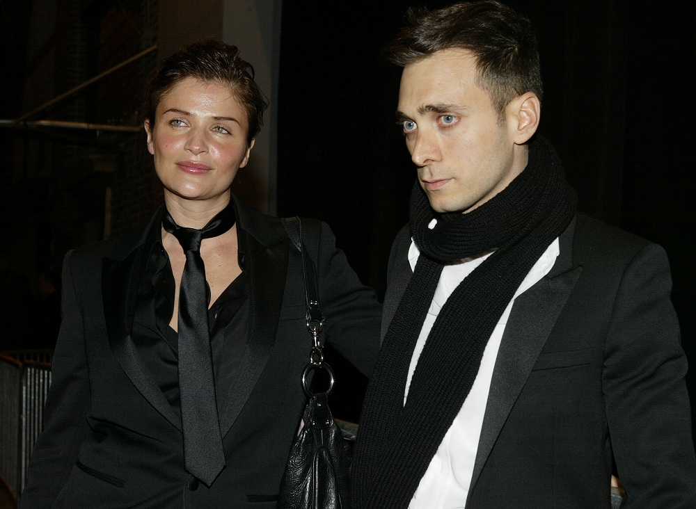 Dior Homme partin, Helena Christensen társaságában, 2004-ben
